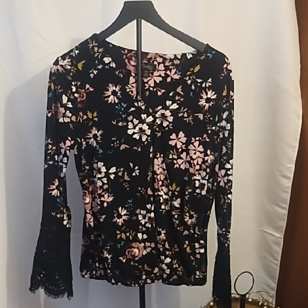 Thalia Sodi Black Floral Blouse